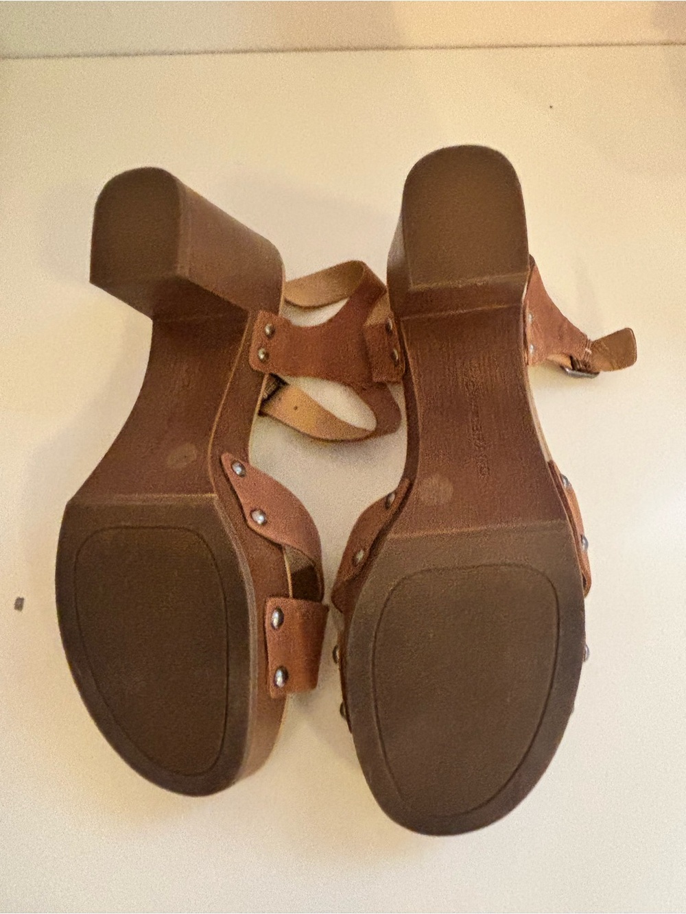 Lucky Brand Women's Brown Strappy Platform Sandals - Classic Comfort - Picture 4 of 7